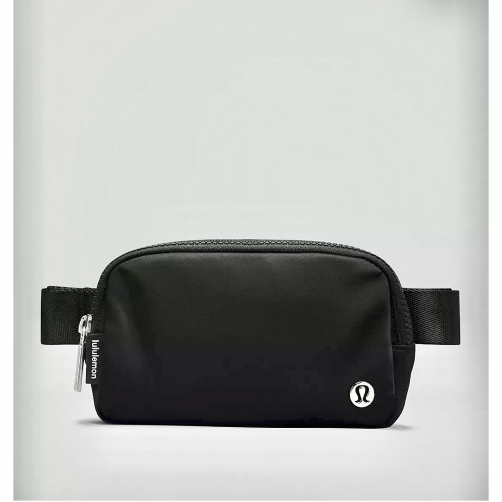 lululemon athletica mini belt bag, NWOT